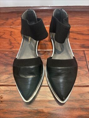 United Nude Black Textured Pointed Toe leather D'Orsay flats